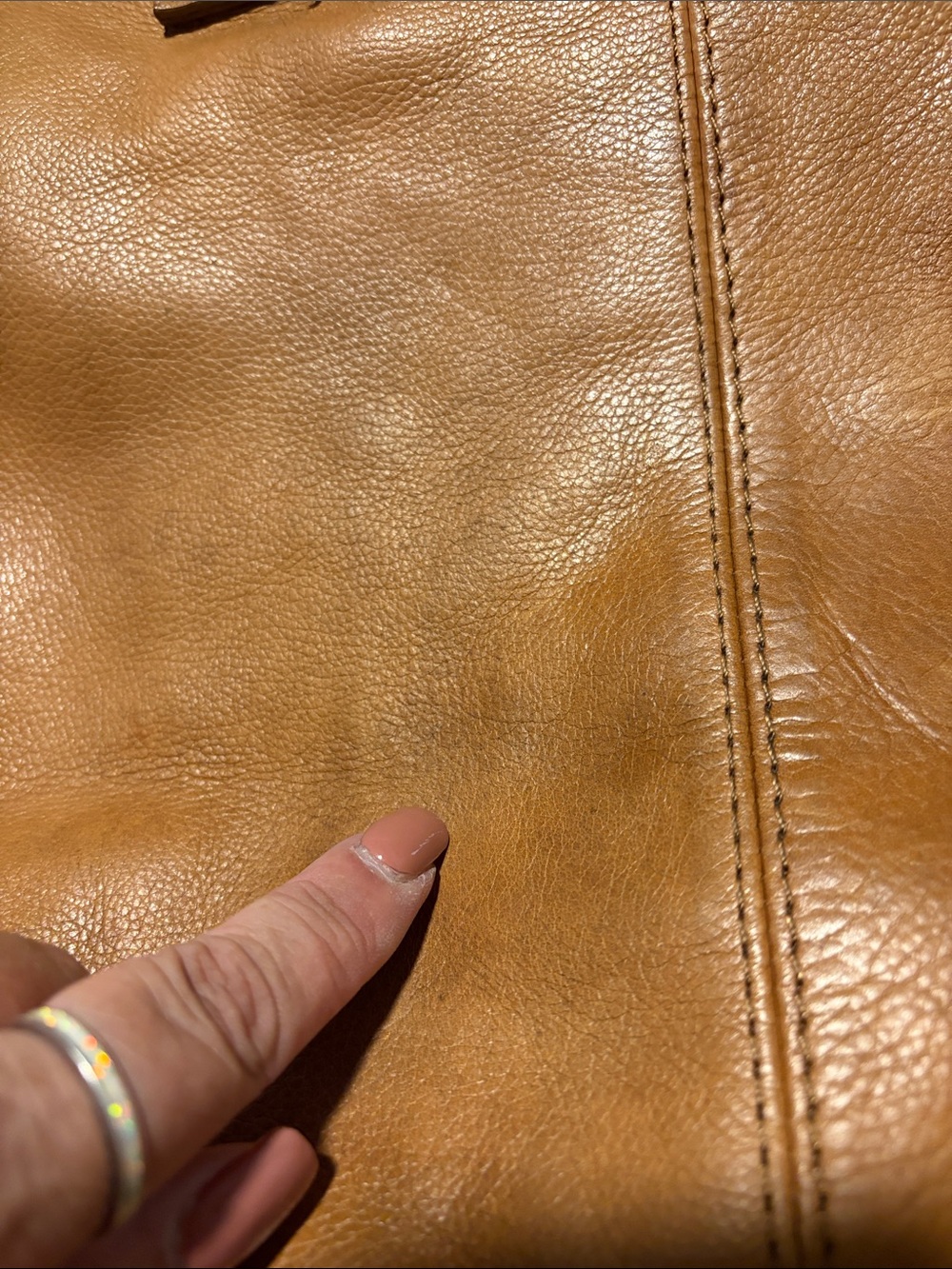 American Leather Co.Classic Tan Leather Crossbody Tote Bag with Front Zip Pocket - Picture 6 of 14